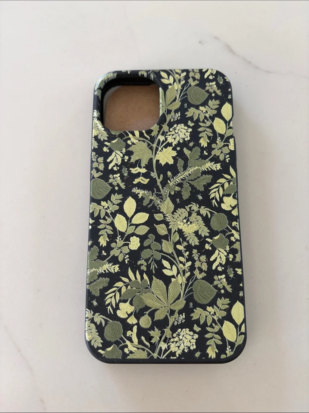 Black Evergreen iPhone 17 Case